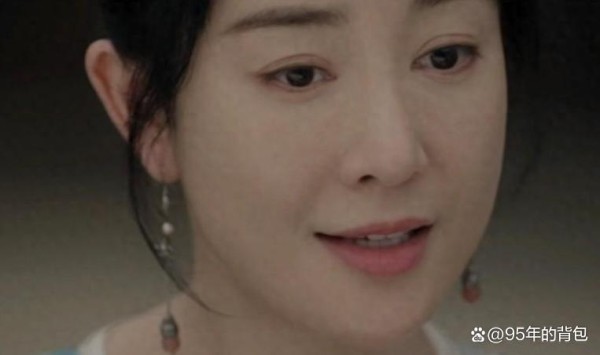 多部短剧女主在《墨雨云间》秒变路人，果然明星和网红有壁！