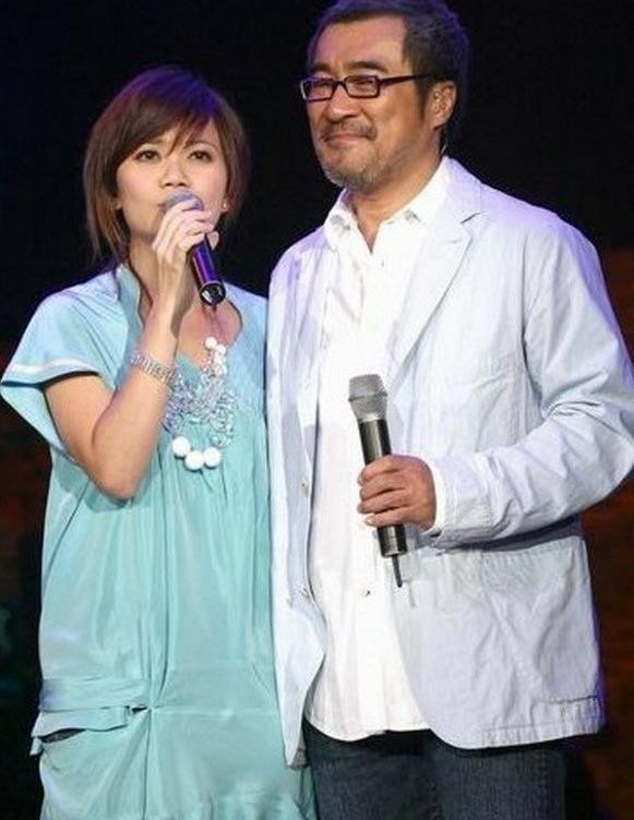 娱乐圈有哪些干爹干女儿,张柏芝竟是赵本山干女儿?