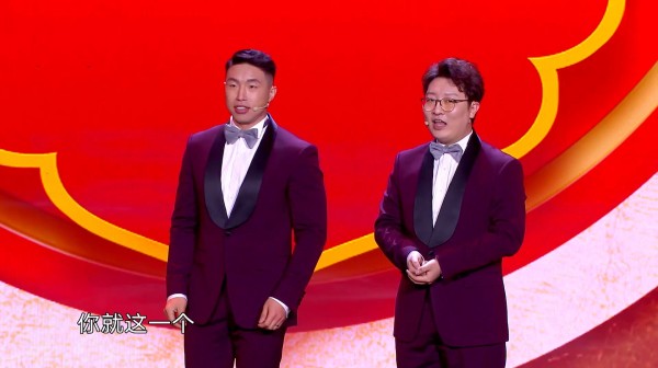 欢乐喜剧人：烧饼爆笑演绎醉言醉语，问了一堆问题最后还求抱抱