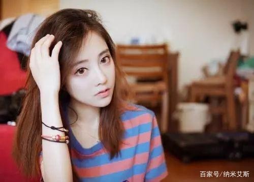 解密：为何有些明星在微博并不活跃，反而会成为流量明星了呢