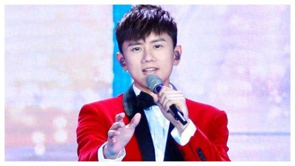 娱乐圈最不受欢迎的三位歌手：张杰登榜第一，华晨宇第三