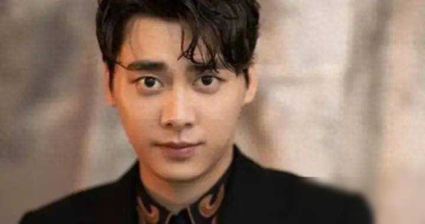 狂热粉疯狂追星，竟是自作自受