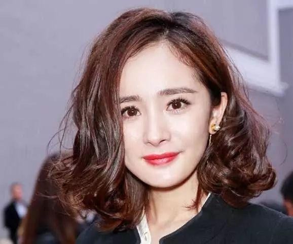 明星卷发图片