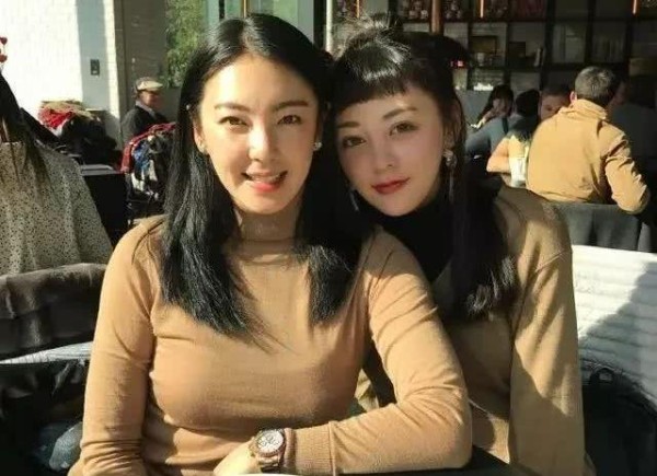 明星与网红同框，张雨绮被艳压，王子文被嘲笑，还是高圆圆聪明