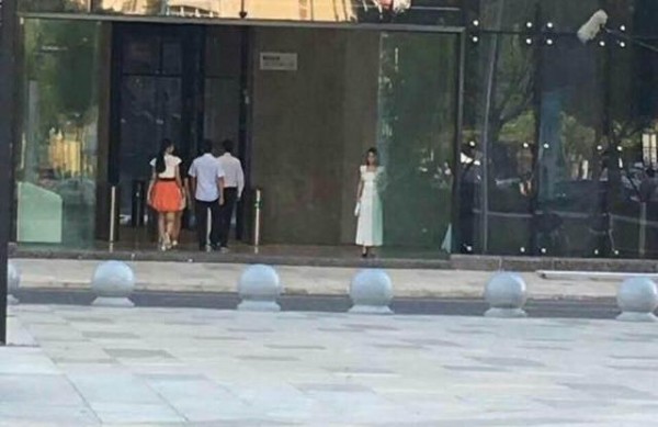 赵丽颖拍戏太拼进医院？