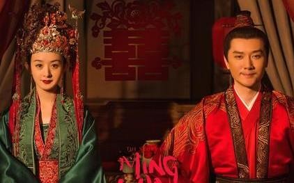 赵丽颖冯绍峰不办婚礼，赵丽颖冯绍峰为什么离婚