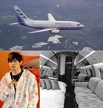 拥有私人飞机的8位明星，冯小刚第三，最贵的价值3亿，让人羡慕