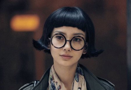 “美厨娘”姜妍超短发秀别样性感 盘点女明星超短发造型