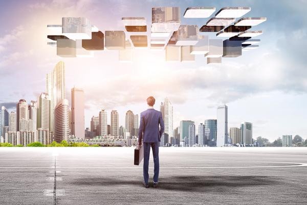 《酒吧歌手的星光履历：才华横溢的演绎者》 图2