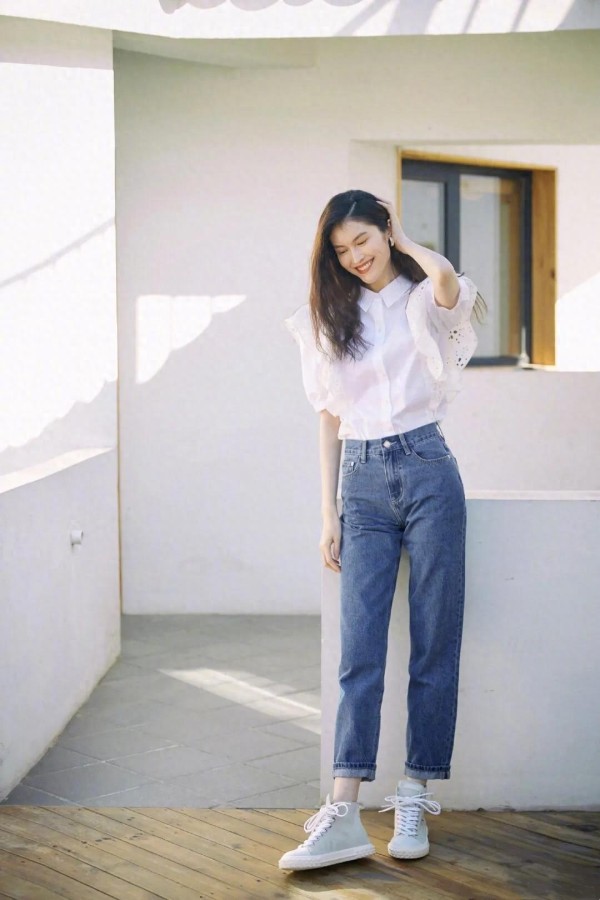 明星穿搭：这些女性的穿搭真养眼