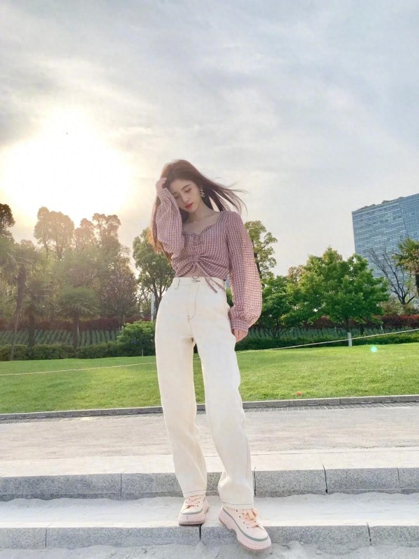 明星穿搭：这些女性的穿搭真养眼