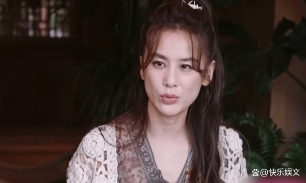 黄圣依坦言8岁遭抛弃，童年经历令人唏嘘，心灵受挫影响一生