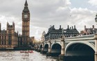 为什么最早进入现代的是英国，而不是其他国家？