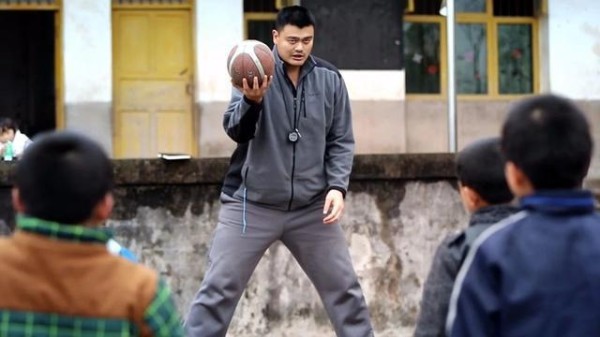 NBA球员退役后能享清福？揭秘他们的真实生活，他沦落为流浪汉