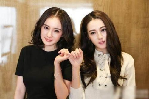 杨幂旗下艺人都爆红，范冰冰的却无人知晓，最后一个靠赵丽颖走红