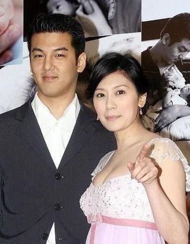 不声不响就离婚的明星夫妻，有一对复婚，最后一对不能好聚好散