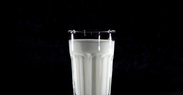 利用公共关系提高品牌知名度优酸乳公关传播策略与实践