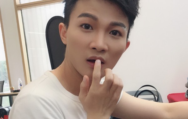 周深现在参加的综艺节目(周深参加过的娱乐节目)