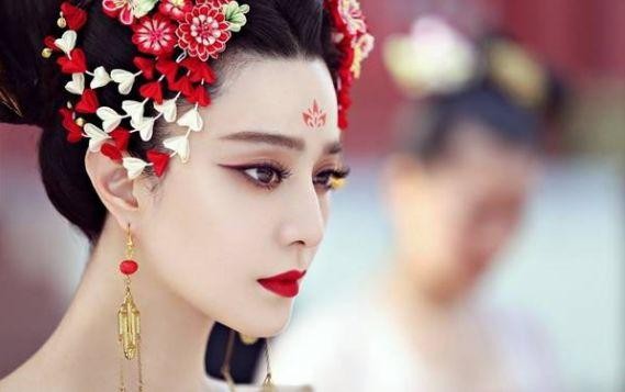 既是演员也是商人，盘点娱乐圈那些经商投资的影视明星