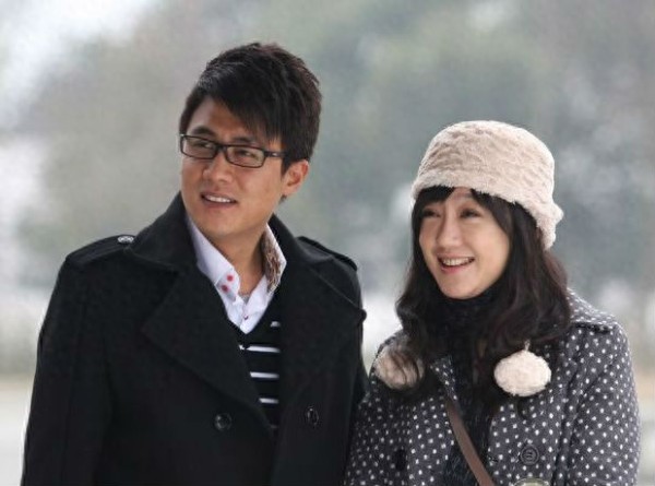 出道即演重要角色，09年堪称第一小生，现人气远不如李晨冯绍峰