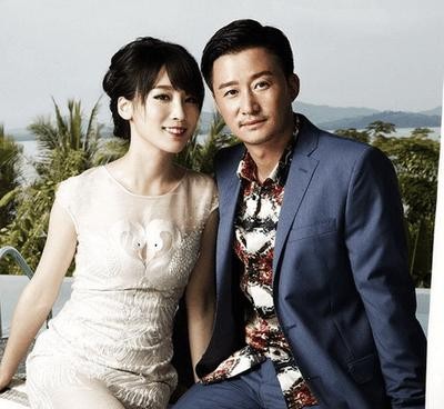 娱乐圈5位德才兼备、满是正能量的知名大导演和妻子近照