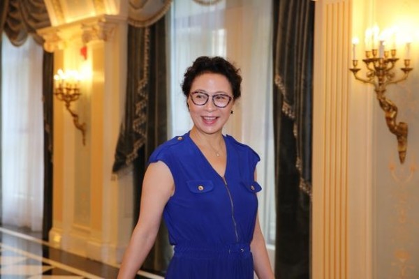 揭秘58岁著名演员刘佳的成名经历与婚姻生活