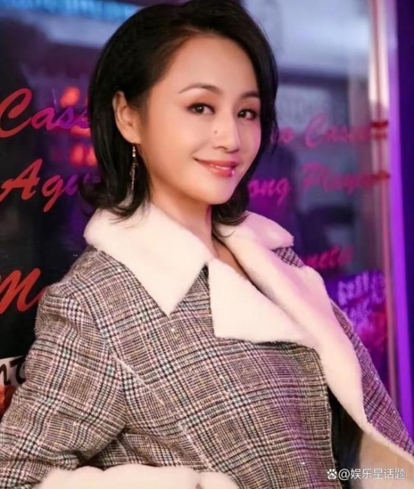 曹颖：事业做的再好不如多陪孩子长大 明星妈妈的醒悟
