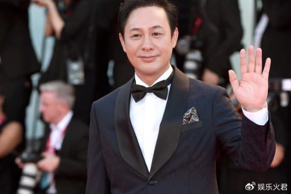 张颂文：演艺之路的攀登者与荣耀收获者