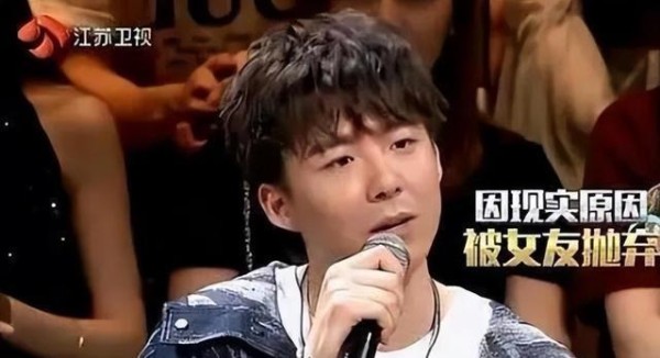 网红爆红真不易，靠努力变明星，未来还能稳住吗？