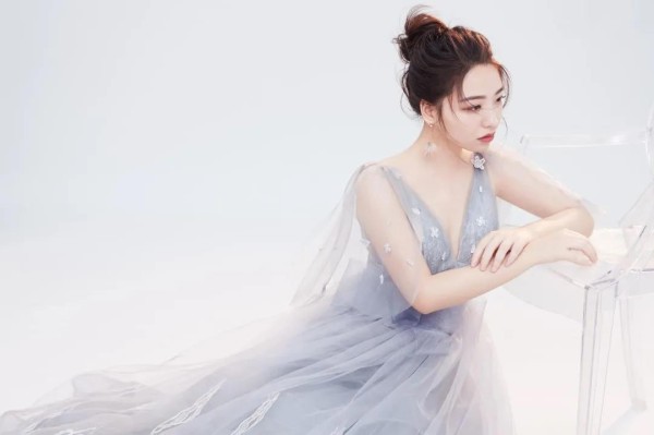 艺美音乐钢琴全职明星教师：麦锦华