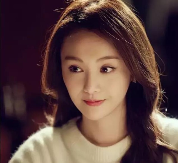 看看这些女明星的逆袭之路, 成功后的她们无比的自信