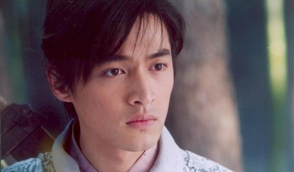 《仙剑奇侠传》演员现状：李逍遥仍单身一人，而她是黄磊的老婆！