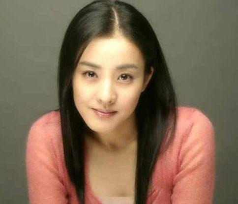 又一明星夫妻离婚！11年的感情仅用4个字结束，留下一对双胞胎