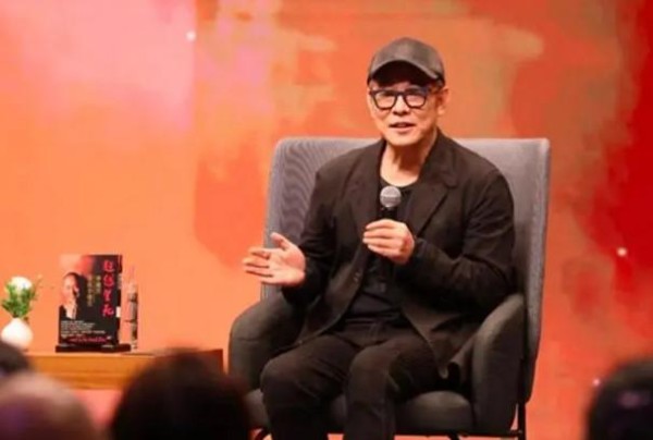 巨星李连杰屡传“已去世”，现身活动辟谣死讯，乌龙不攻自破