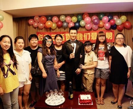 盘点娱乐圈里对粉丝最好的10大明星: 最后一位值得粉丝敬爱