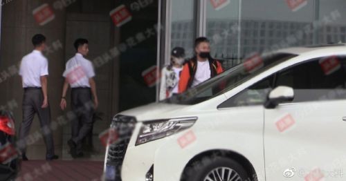 赵丽颖怀孕了吗？网曝赵丽颖已接父母来京！赵丽颖父母是做什么的
