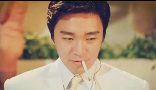 同是周星驰捧红的人，一个接戏接到手软，一个却沦为打工仔