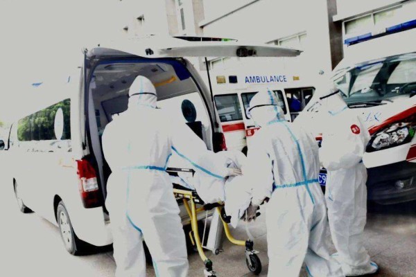 保山接送病人回家救护车-随车医护、全国转运