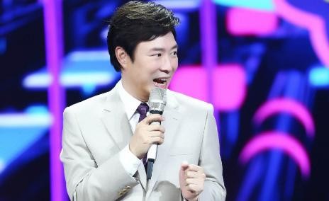 靠一首歌养活的明星，每次演出都是同一首歌，你最想到的是谁