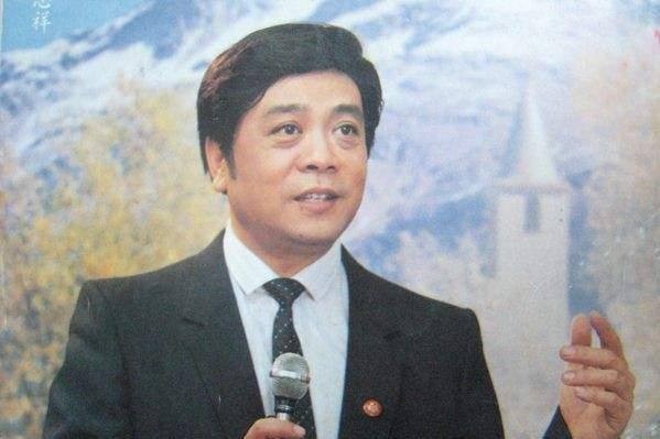 五大搞文玩收藏的娱乐明星，排第一的这位居然如此低调
