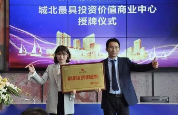 错过“奥斯卡”！独揽各项大奖竟是他？！