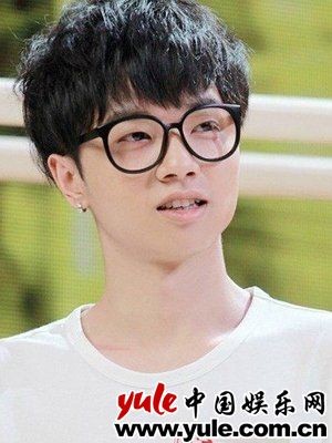　　华晨宇