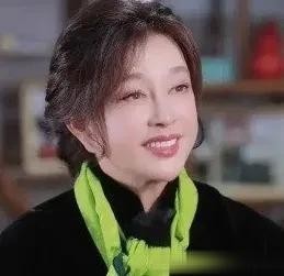 刘晓庆税务风云再起，引发娱乐圈深刻反思！