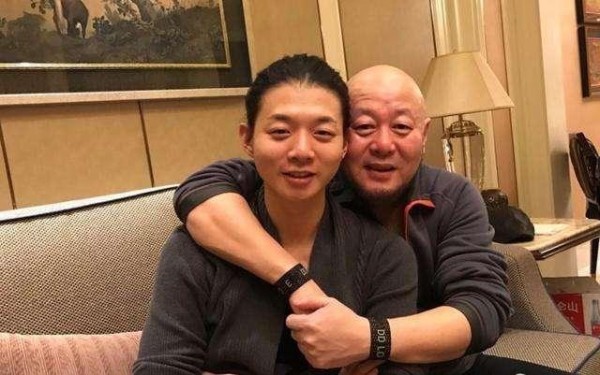娱乐圈的明星家庭，谢霆锋杜淳车晓上榜，杨幂的公公演过洪七公