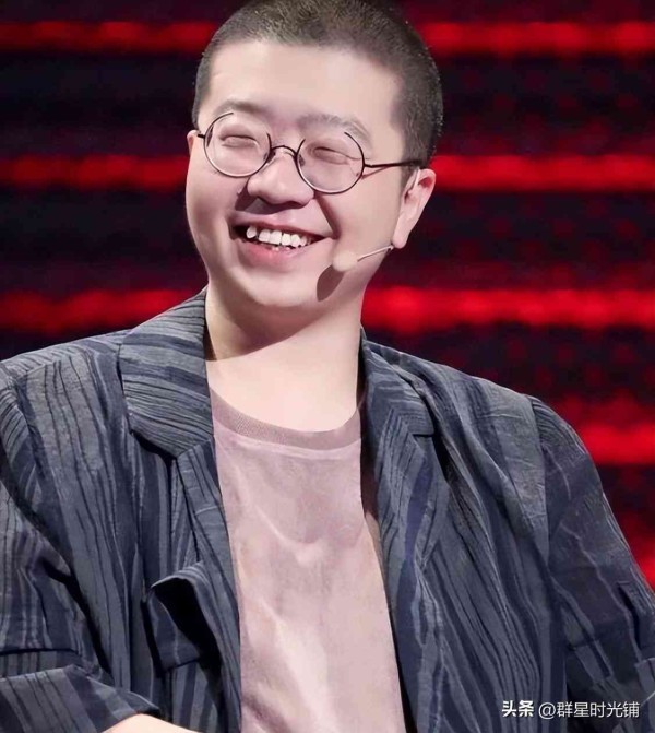 全面收录：脱口秀文案创作指南与经典稿子范例汇编