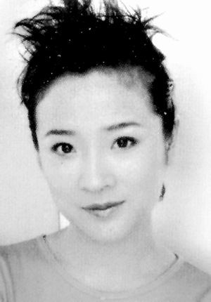 18明星周日义拍助学(组图)