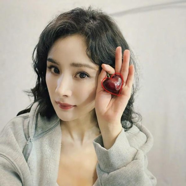 杨幂，王鹤棣关晓彤，张凌赫