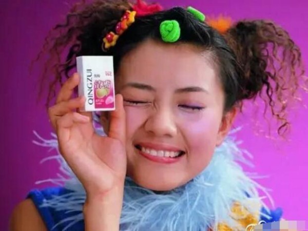 女星年轻不懂事的时候，代言过的那些广告，你的眼睛被辣到了吗？