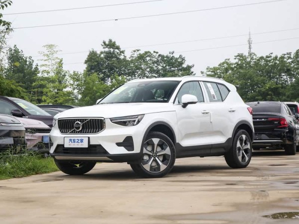 XC40