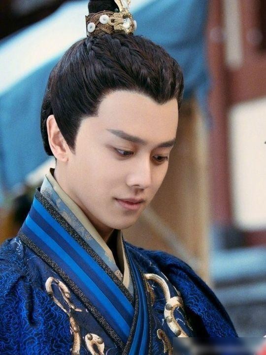 九位男星的代表作：杨洋肖战龚俊成毅任嘉伦罗云熙陈星旭你看过谁